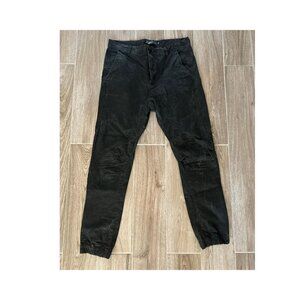Men Jogger Jean Size 32 Black- New Without Tags